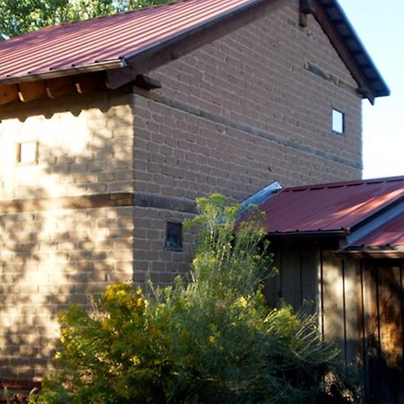 Silver River Adobe Inn Bed And Breakfast Farmington Exterior foto